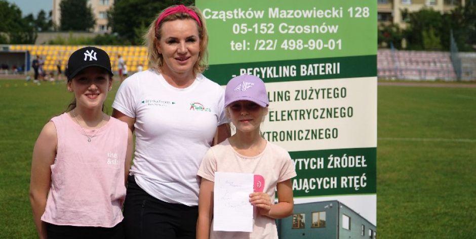 Lidia Chojecka i jej fanki fot. Siriss