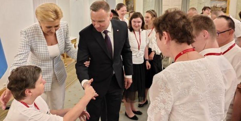 Uczestnicy WTC z wizytą u pary prezydenckiej w Warszawie. Fot. Caritas Diecezji Siedleckiej - fot.  Caritas Diecezji Siedleckiej