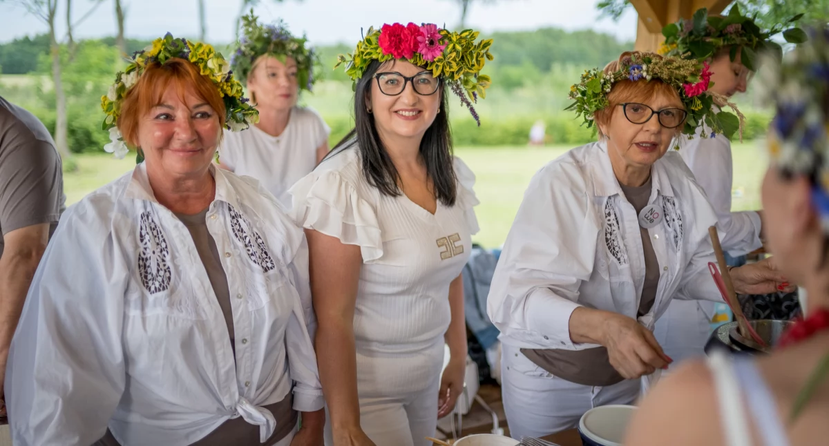 Imprezy , Magiczna Kupały Ostrówku Tradycja światło wspólnota rzeką - zdjęcie, fotografia