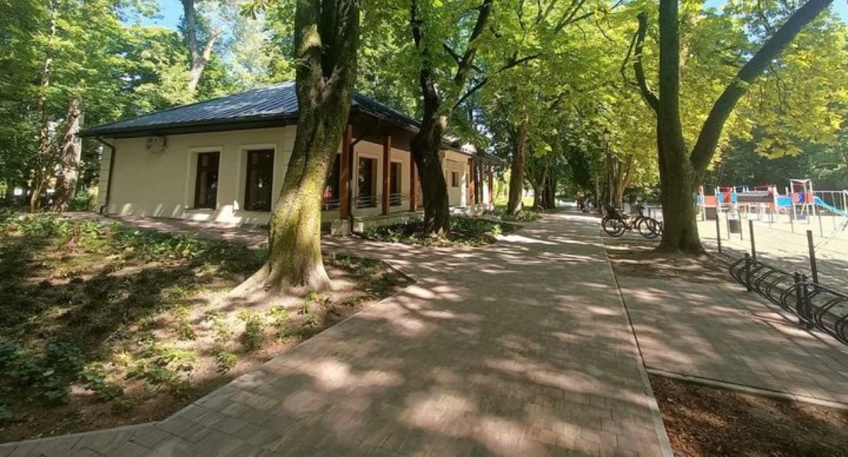 Samorząd, Hulajnogą elektryczną siedleckiego parku Aleksandria wjedziecie! Radni zdecydowali zmianie! - zdjęcie, fotografia