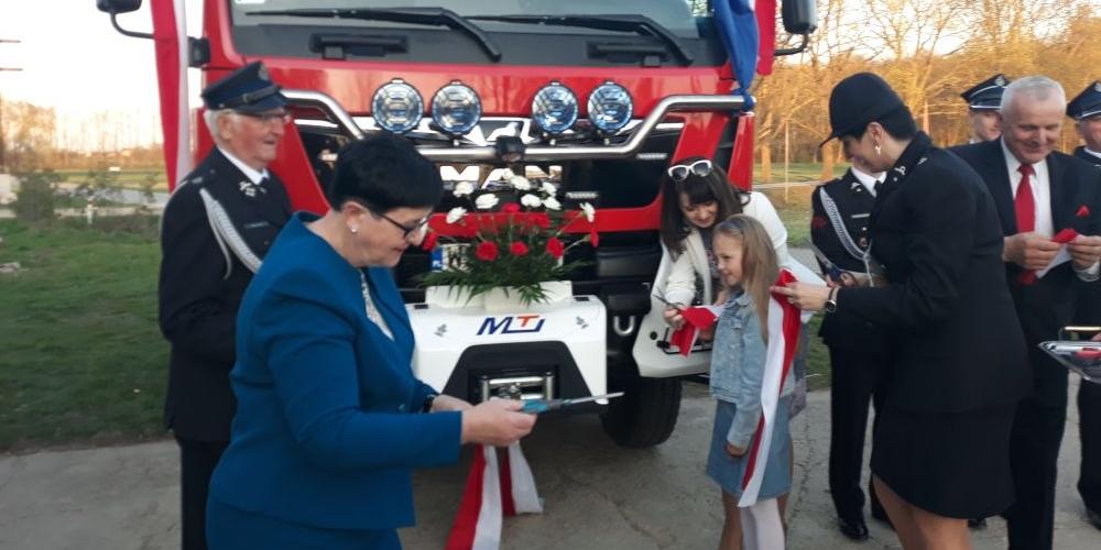 Nowy samochód dla OSP Szkopy