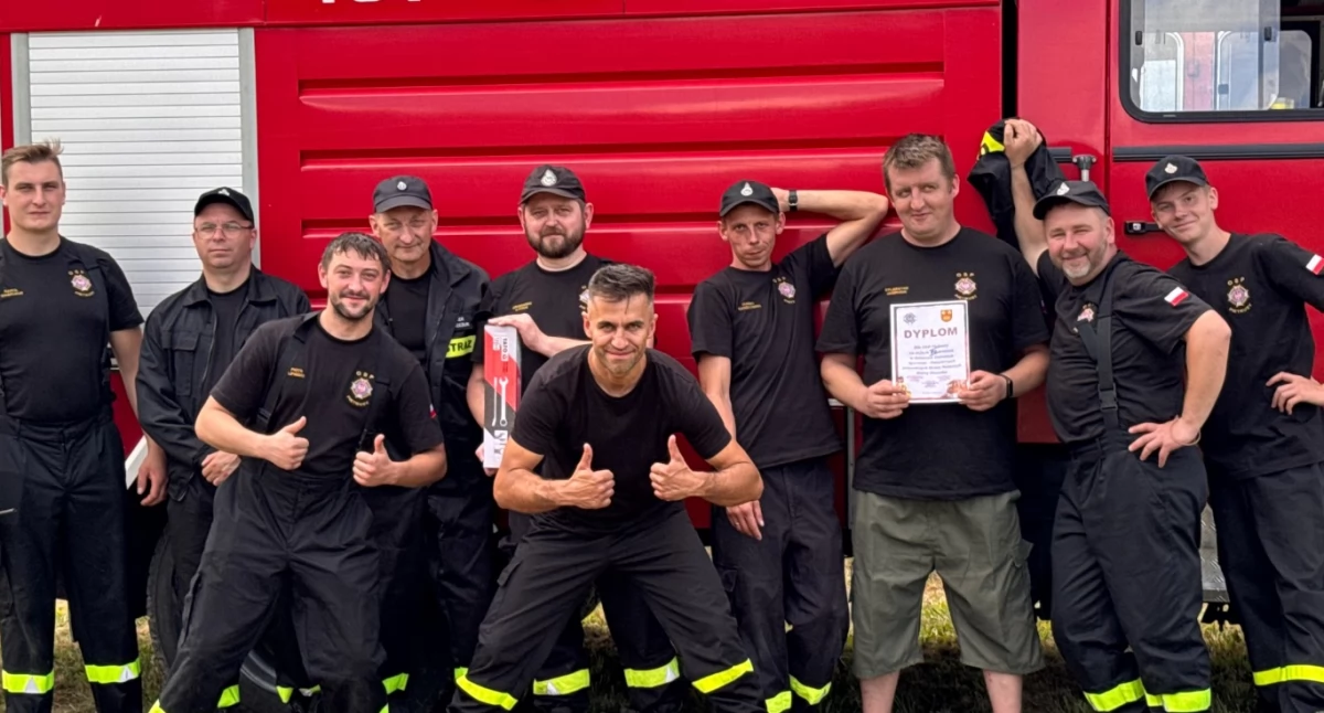 Strażacy z OSP Pietrusy chcą zebrać pieniądze defibrylator AED. fot. arch. OSP Pietrusy