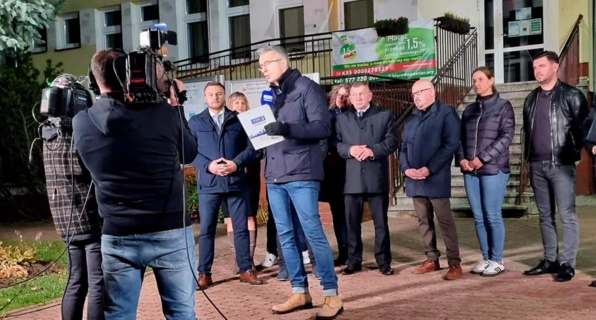 Interwencje , wodą Mordach czyli program Prosto Mazowsza rozmawia mieszkańcami gminy Mordy - zdjęcie, fotografia