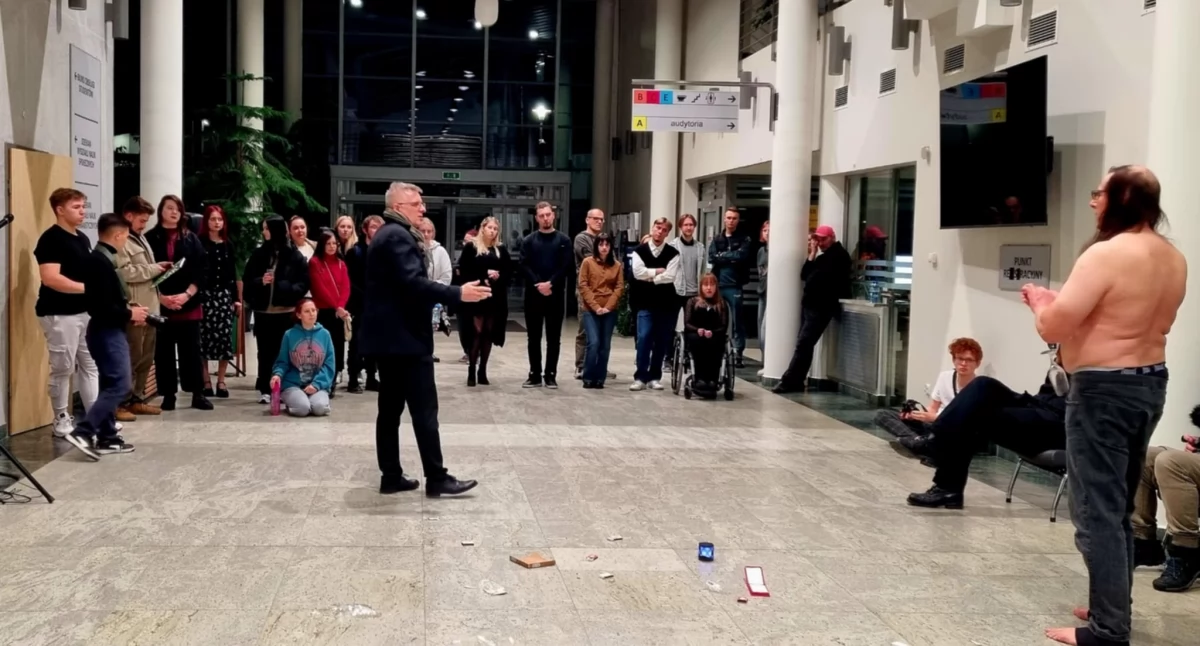 Imprezy , zostaliśmy wytrąceni równowagi Świetne Transmutacje - zdjęcie, fotografia