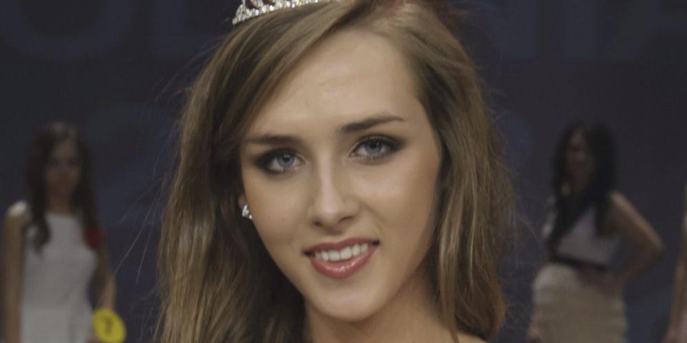 Żaneta  (z numerem 15) wśród finalistek Miss Polonia 2012.  - fot. 