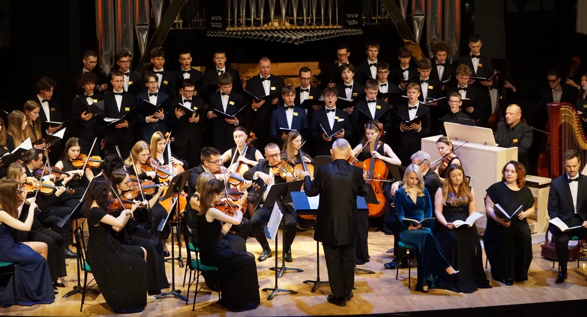 Jubileuszowa Gala w Zespole Szkół Muzycznych w Siedlcach.  fot. sej