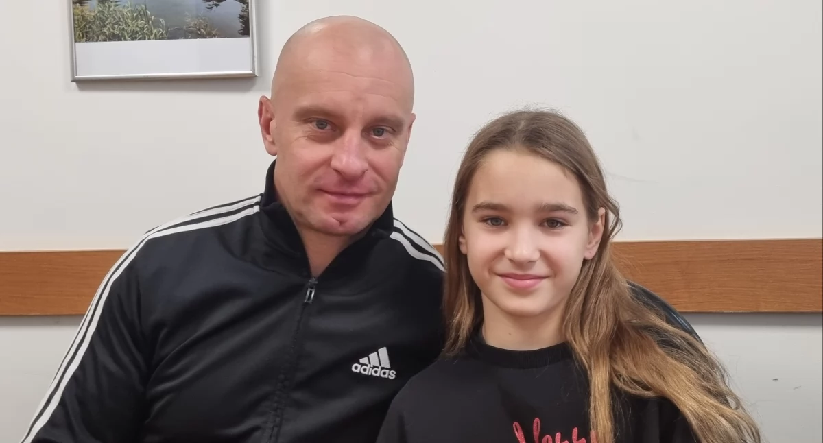 Kaja Wyżywniak z tatą Danielem. Fot. MZ 