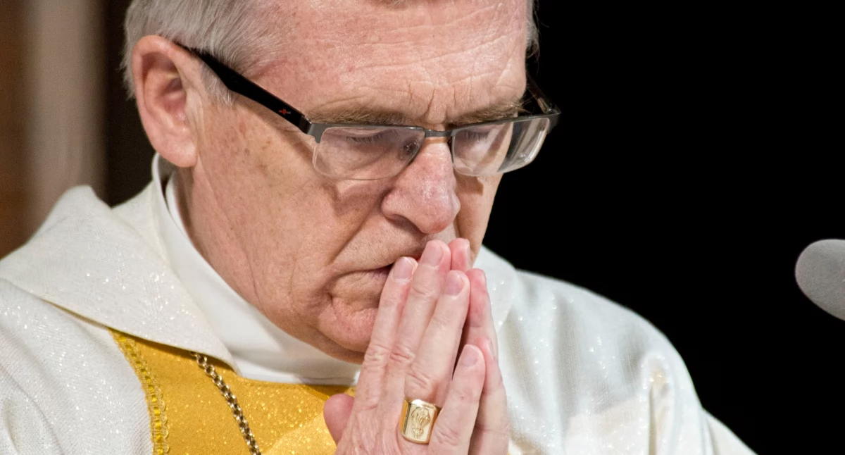 Religia, Biskup siedlecki ostrzega przed udziałem spotkaniach suspendowanym Danielem Galusem - zdjęcie, fotografia
