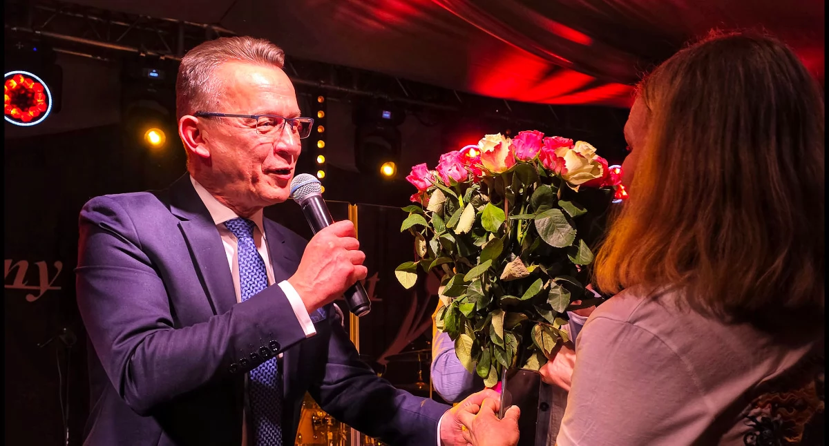 Gminny Dzień Kobiet w Skórcu. Koncert zespołu Universe i zbiórka dla Kasi Chacińskiej - fot. Aga Król
