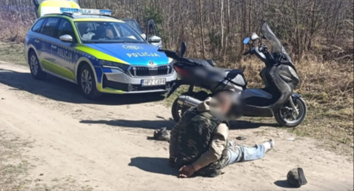 Pijany motocyklista uciekał przed policją w Cegłowie. Miał 2 promile i brak uprawnień - fot. Policja Mińsk