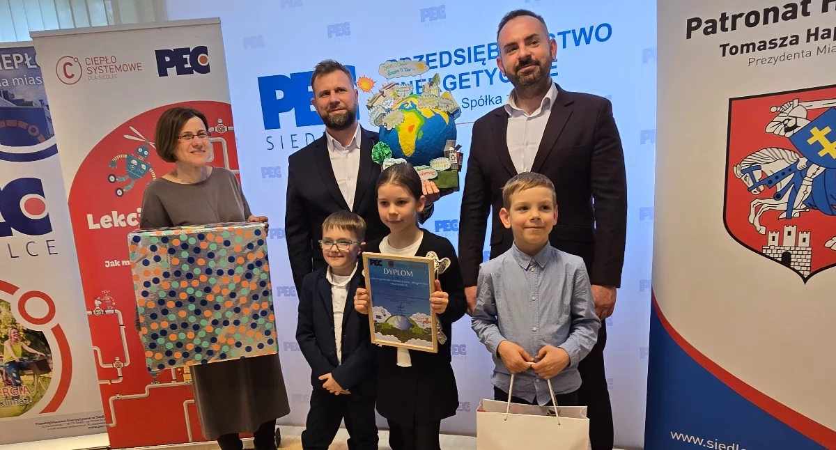 Pierwsze miejsce zdobyła klasa I B ze Szkoły Podstawowej nr 4 w Siedlcach pod opieką Moniki Jurzyk-Ziółkowskiej. Fot. MP