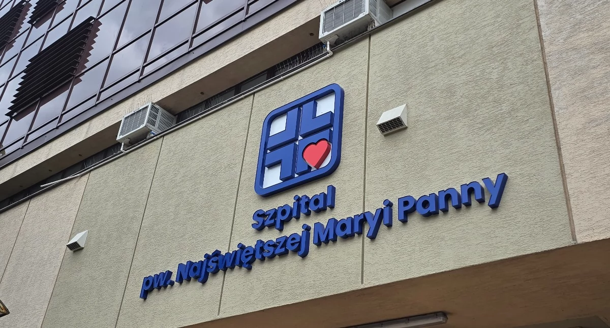 Nowy szyld, nazwa z XIX wieku. Fot. MP