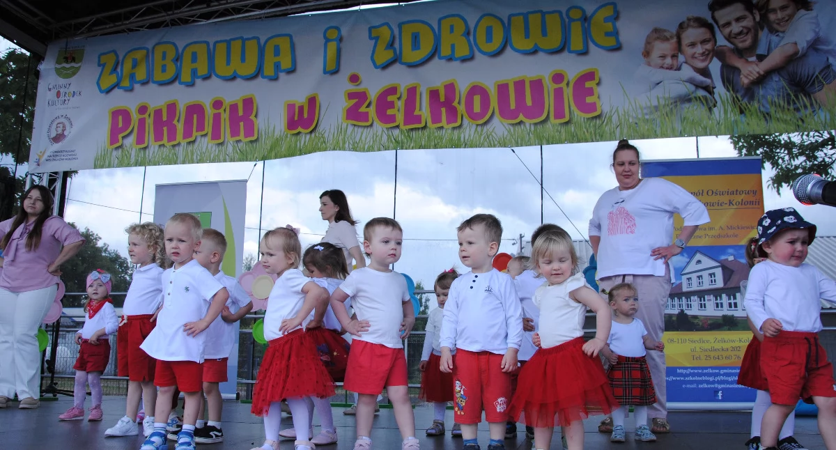 Dzień Dziecka i Dzień Rodziny w Żelkowie-Kolonii. Piknik zgromadził całe rodziny - fot. Jarosław Kurzawa