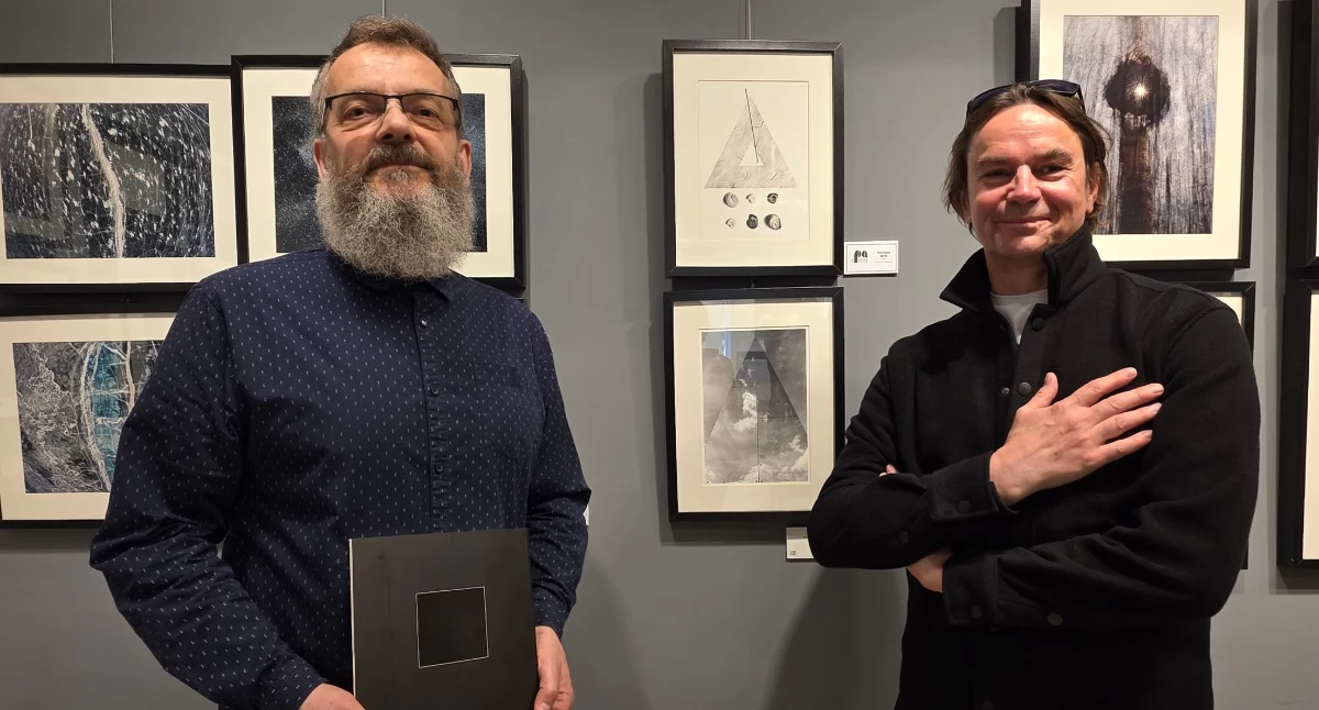 Od ręcznie wyciętego logo po profesorów fotografii. Historia legendarnej PAcamery w Siedlcach - fot. Aga Król