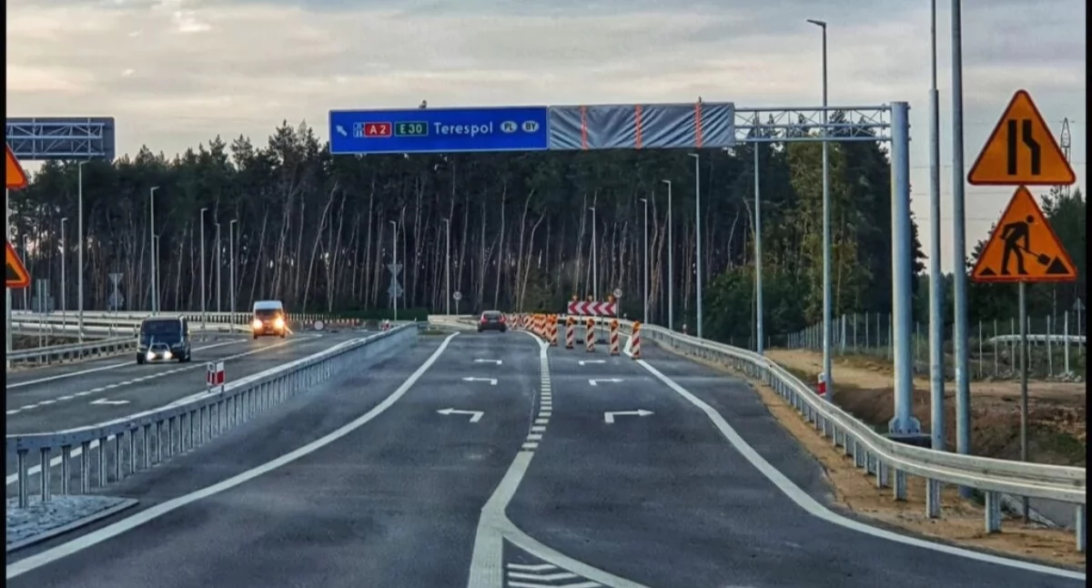 Od piątku kierowcy pojadą nowym odcinkiem A2. Autostrada połączy Siedlce z Białą Podlaską - fot. Aga Król