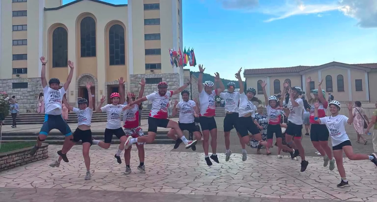 Rowerowi pielgrzymi dotarli do Medjugorie. Za nimi 1482 kilometry i 13 dni drogi - fot. z relacji