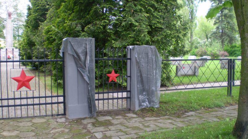 Uwaga: świeżo malowane, fot. internautka - fot. 