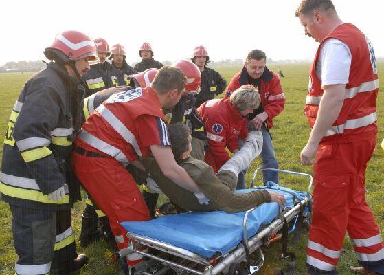 Uszkodzenie paralotni stało się przyczyną wypadku. - fot. 