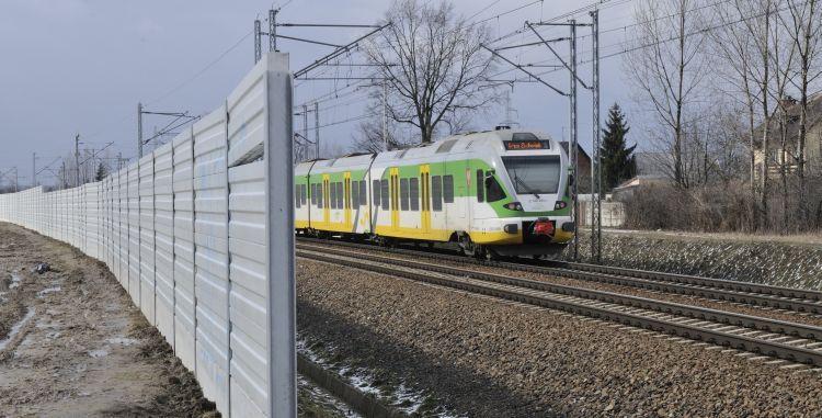 Torowisko i ekrany między ulicami Przymiarki i Prądzyńskiego w Siedlcach. Fot. Janusz Mazurek - fot. 