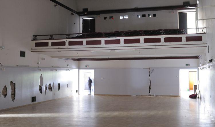 Sala czeka na budowlańców. Fot. Janusz Mazurek - fot. 