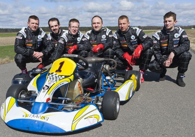Siedlecka drużyna „Kart 1” (od lewej): Tomasz Gut, Marcin Krasuski, 
Przemysław Miłobędzki, Krzysztof Rychlik, Michał Łęczycki i Patryk Jastrzębski. Fot. Janusz Mazurek - fot. 
