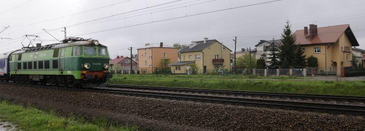 Mija 5 lat od czasu, gdy mieszkańcy prosili o wybudowanie ekranów wygłuszających wzdłuż torów. Fot. Janusz Mazurek - fot. 