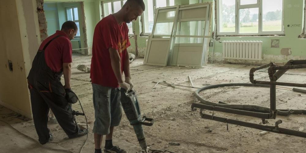 Prace w dawnej stacji dializ - tu powstanie nowy OIOM. Fot. Janusz Mazurek - fot. 