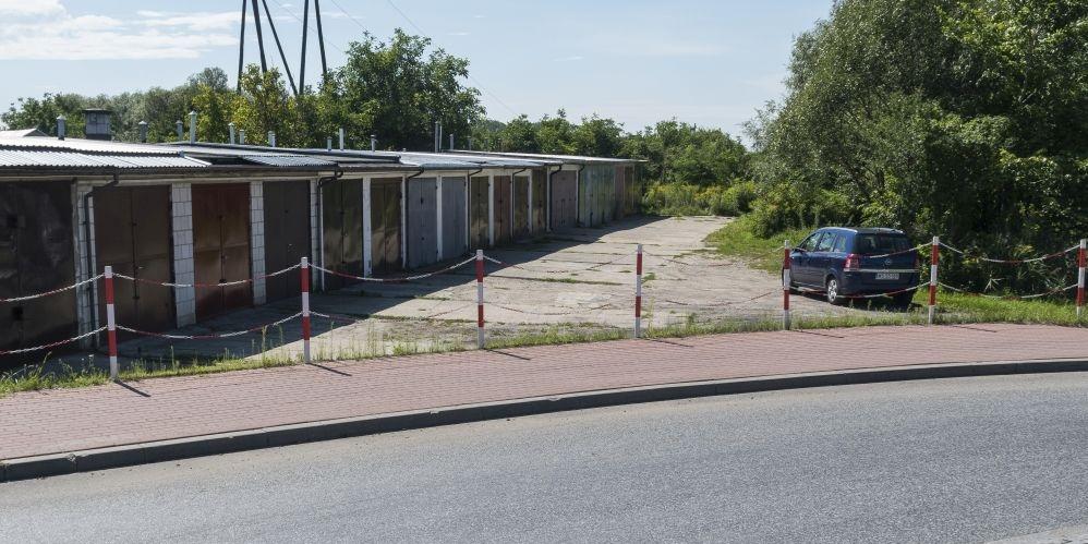 Czy z ronda Kazimierza Deyny przy ul. Sokołowskiej będzie zjazd do kolejnych marketów? Fot. J. Mazurek - fot. 