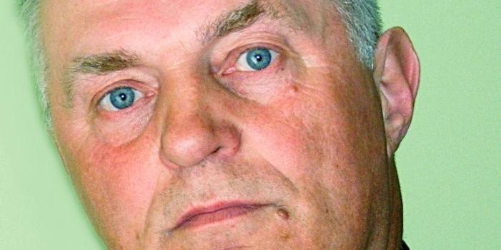 Benedykt Wojtaś, działacz PSL, były dyrektor Gabinetu Starosty łukowskiego, a ostatnio pełniący obowiązki sekretarza powiatu, teraz uprawia sad. Uważa, że po którychś kolejnych wyborach może zostać łukowskim starostą. Fot. PGL - fot. 