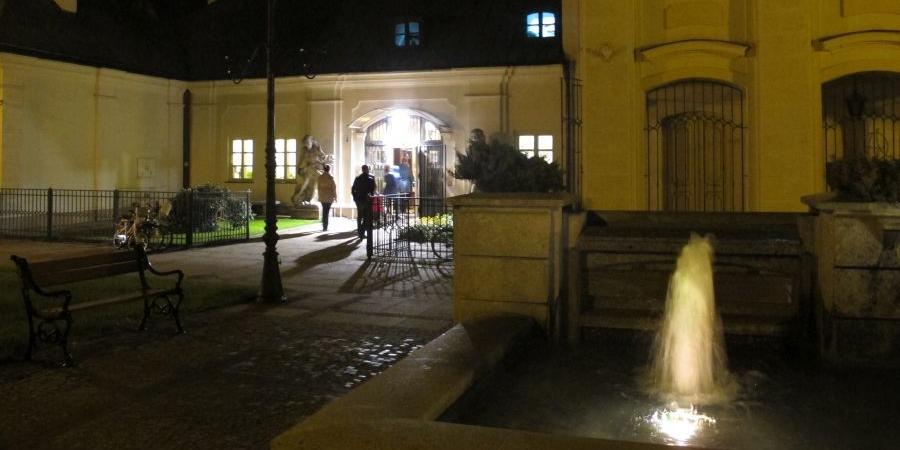 Do Muzeum Regionalnego w Siedlcach jeszcze po godz. 22.00 przychodzili zwiedzający, fot. Ana - fot. 