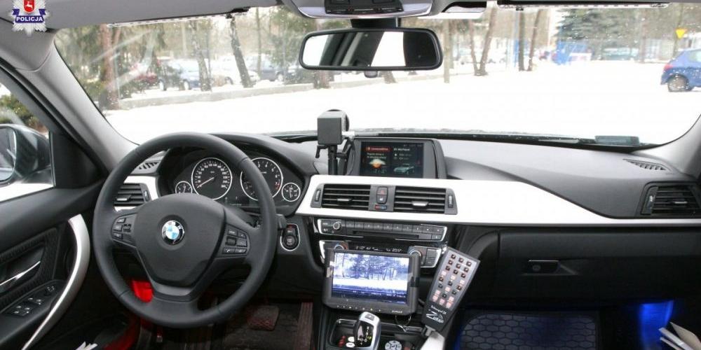 „Uzbrojenie” nowego policyjnego samochodu marki BMW. Takim radiowozem łukowscy policjanci zatrzymali swa koleżankę. Fot. Arch. KWP Lublin - fot. Arch. KWP Lublin