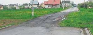 I nagle równy asfalt się urywa... (fot. UG Górzno) - fot. 