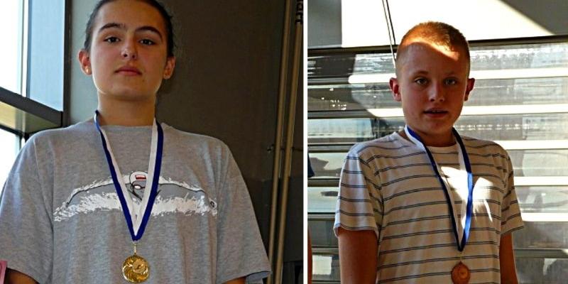 Liliana Kamińska i Sebastian Szymanek, medalowi pływacy MKS „Delfinek Łuków”. Fot. Arch. MKS „Delfinek” - fot. 