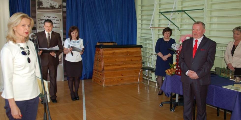 W uroczystości uczestniczyła dyr. delegatury Kuratorium Oświaty w Siedlcach Joanna Kaniuk (fot. PG nr 1) - fot. 