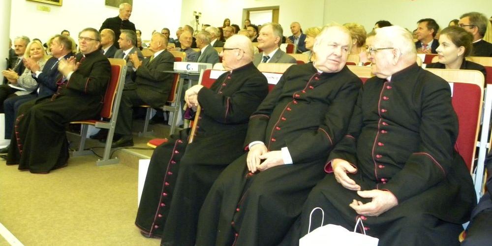 Jubileuszowe uroczystości w auli I KLO w Siedlcach.  fot. sej