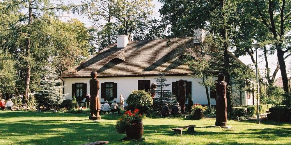 Dworek sienkiewiczowski w Woli Okrzejskiej. Fot. PGL - fot. 