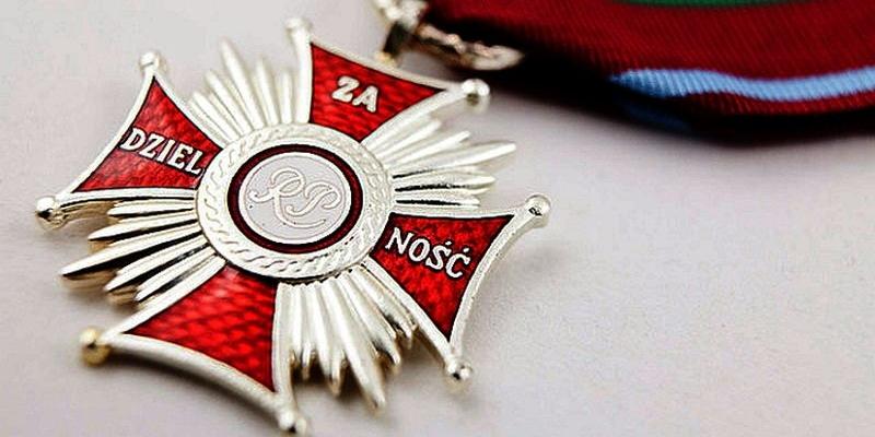 Współcześnie przyznawany Krzyż Zasługi za Dzielność. - fot. 