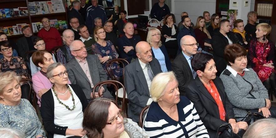Spotkanie cieszyło się dużym zainteresowaniem publiczności, fot. Jarosław Kurzawa - fot. 