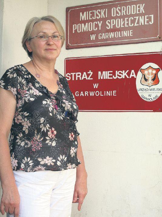 Halina Zalewska, kierownik MOPS w Garwolinie:
Wbrew pozorom nie jest łatwo znaleźć grupę bezrobotnych,
którzy przez 3 miesiące chcą się intensywnie szkolić. (fot. J. Janusz) - fot. 