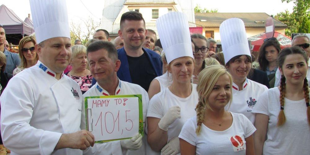 Pasztecik przygotowali kucharze hotelu Sulbin, fot. KW