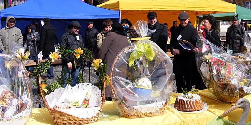 Podczas ubiegłorocznego Jarmarku Wielkanocnego w Łukowie. Fot. PGL - fot. 