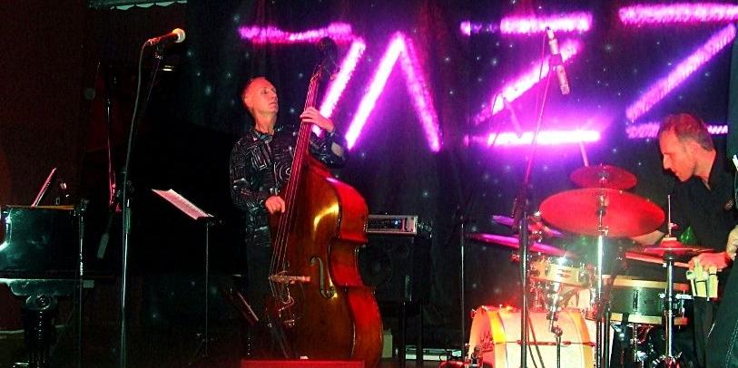 Janusz Szrom i jego jazzmeni. Fot. T. Markiewicz - fot. 