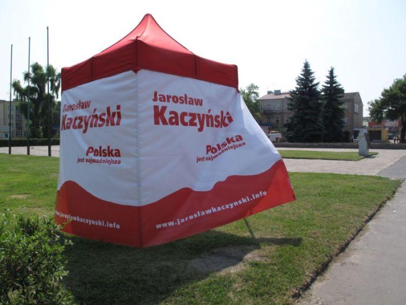 Namiot wyborczy na Placu im. gen. Wł. Sikorskiego w Siedlcach, fot. Ana - fot. 