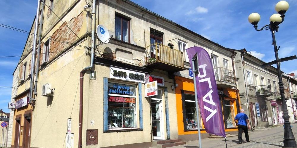 Kamienica w Łosicach, o którą spierano się na niedawnej sesji Rady Miasta. Fot. M. Celińska - fot. 
