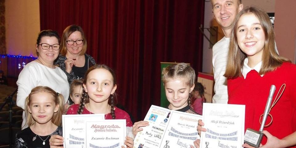 Nagrodzeni i wyróżnieni uczestnicy Festiwalu w Bielsku Podlaskim. Fot. Arch. ŁOK - fot. Arch. ŁOK