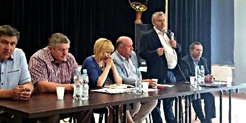 Konferencja w Platerowie. Przemawia Wiktor Szumulewicz. Fot. M. Celińska - fot. 