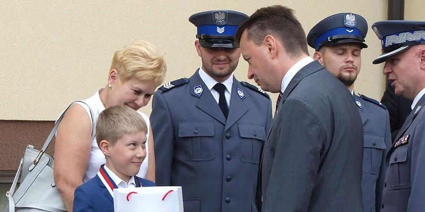 Bartek otrzymał medal od ministra Mariusza Błaszczaka.
fot. arch. - fot. 