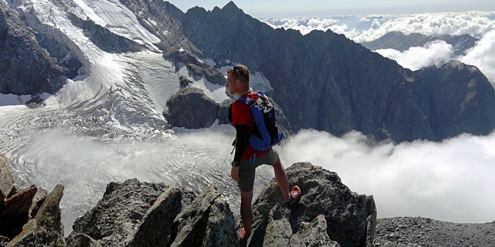 Łukasz Zdanowski atakuje Mount Blanc. Fot. Arch. Ł. Zdanowskiego - fot. 