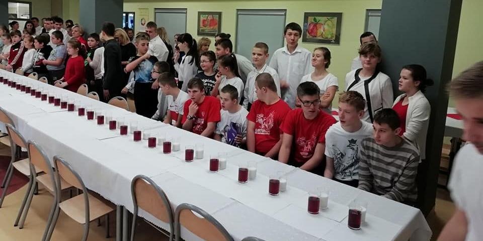 patriotycznie w Specjalnym Ośrodku Szkolno-Wychowawczym - fot. 