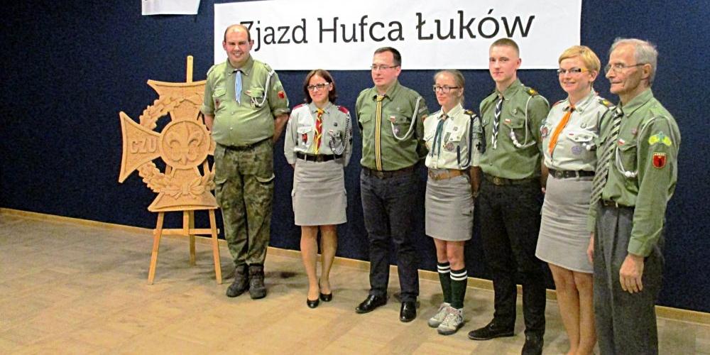 Nowe władze Hufca ZHP im. Bohaterów Ziemi Łukowskiej w Łukowie. Fot. Arch. KH Łuków - fot. 